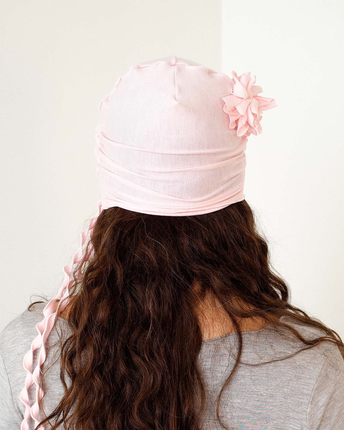 LOLA BEANIE IN PINK