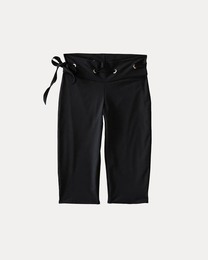 333 CAPRIS IN BLACK