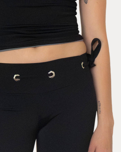 333 CAPRIS IN BLACK