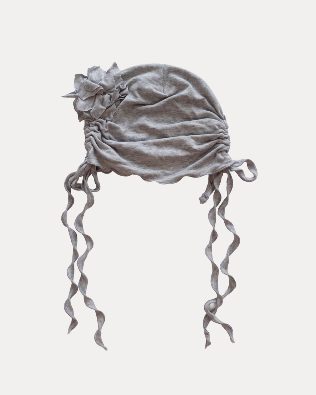 LOLA BEANIE IN GREY