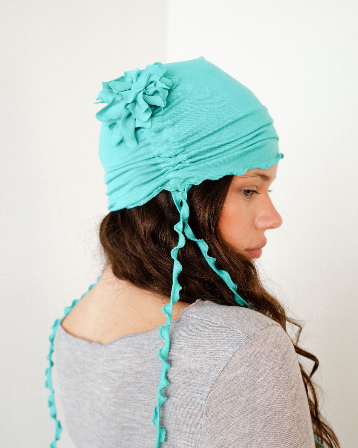 LOLA BEANIE IN AQUA