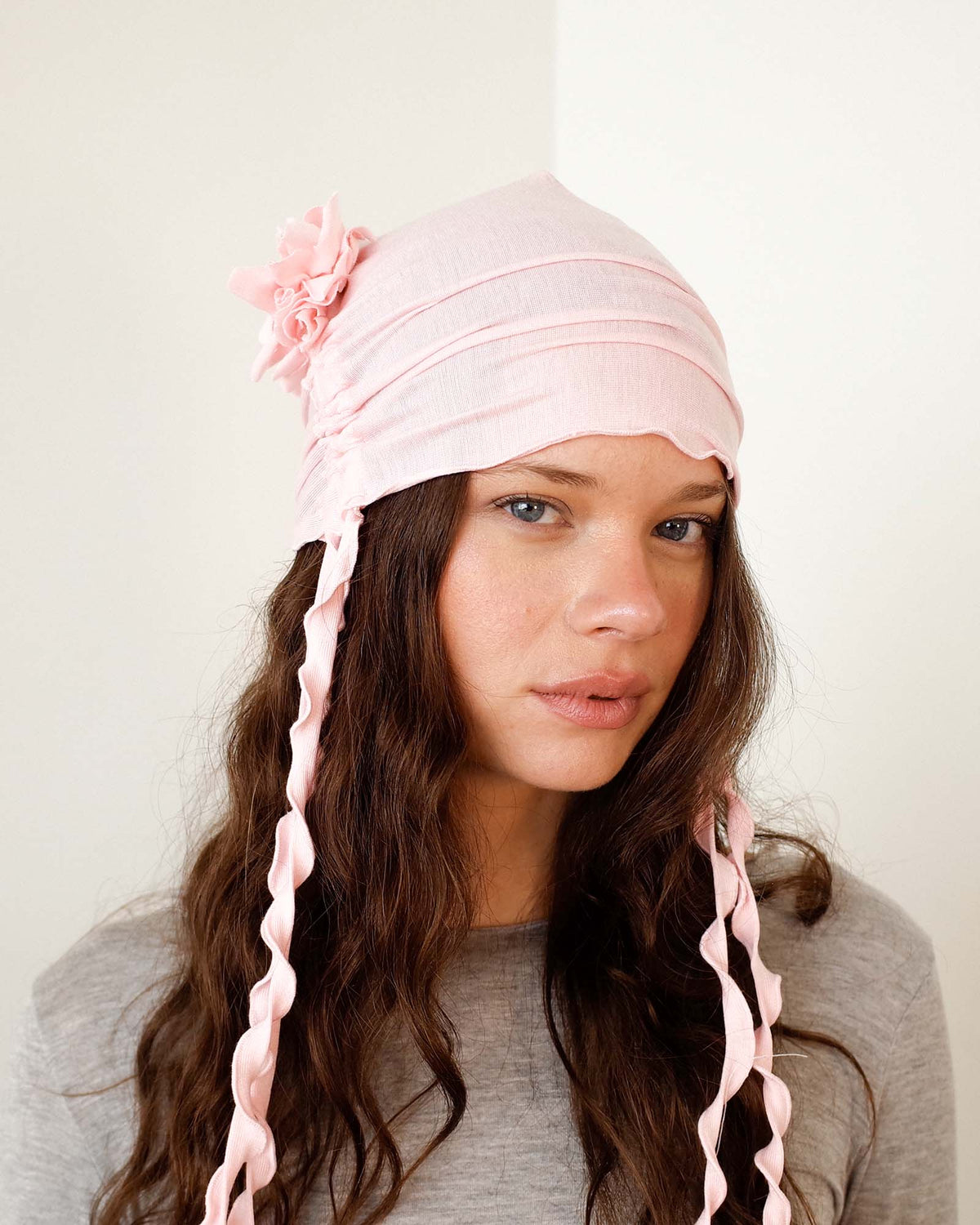 LOLA BEANIE IN PINK