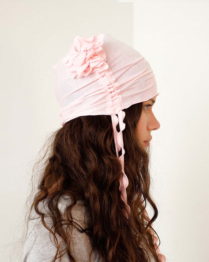 LOLA BEANIE IN PINK