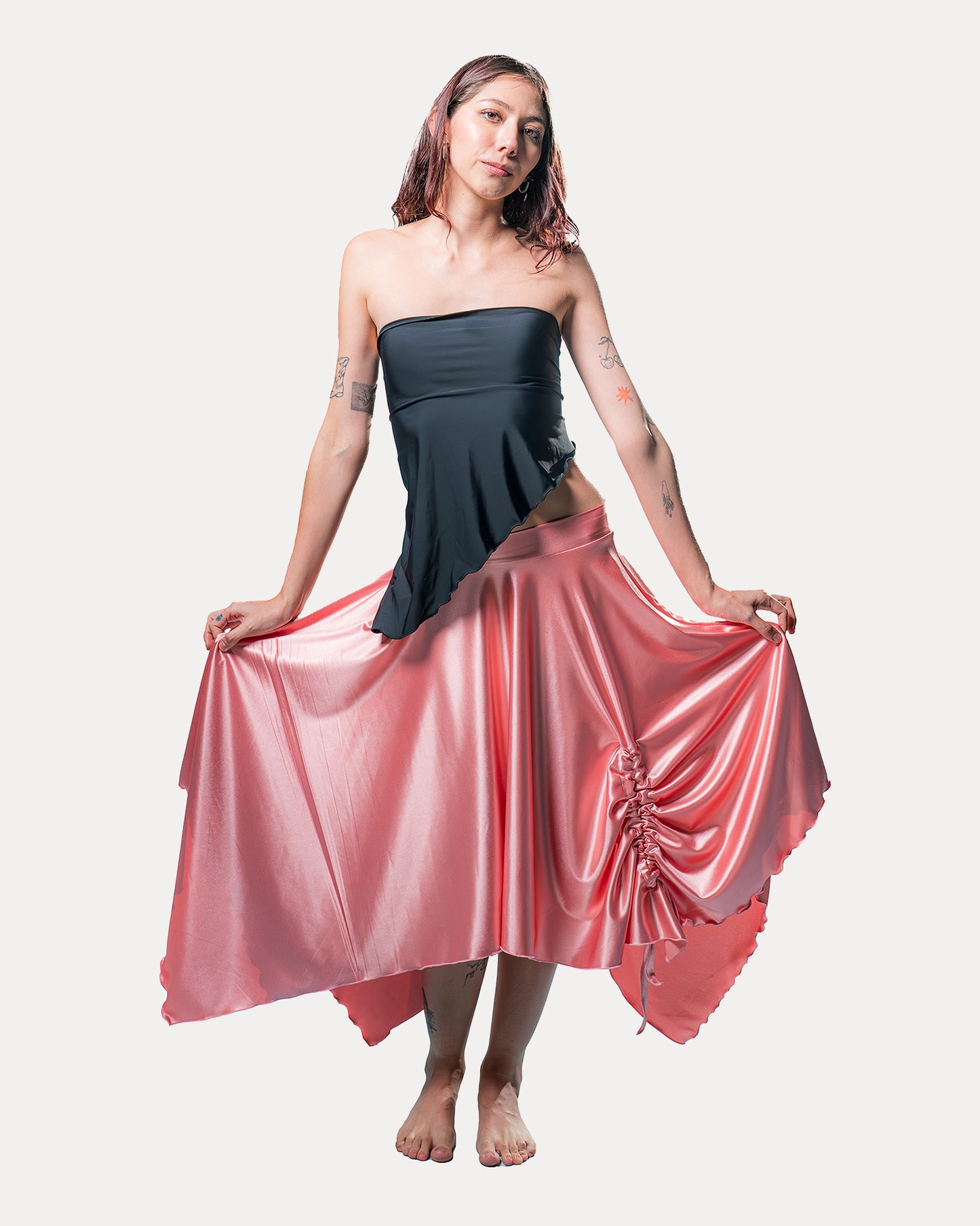 NIMARA SKIRT IN SATIN LYCRA